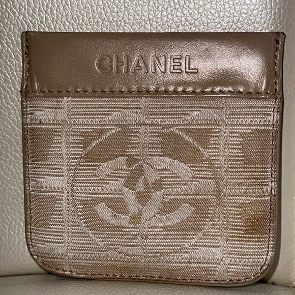 Chanel travel line coin purse key chain wallet case - Picture 2 of 13